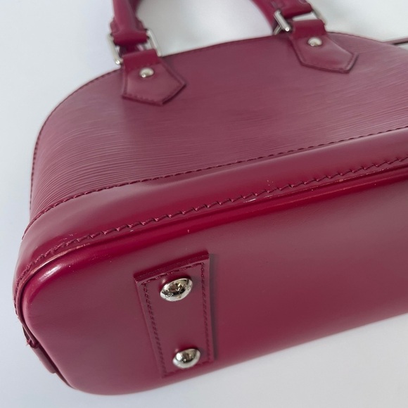 LOUIS VUITTON | ALMA BB EPI | FUCHSIA - Picture 9 of 12